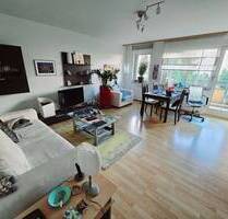 Schöne 2 Zimmer Wohnung mit EBK und Balkon in NürnbergNibelungen