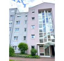 Gepflegte 2-Zimmer Whg. mit Loggia in Nürnberg - West Wohnung mieten
