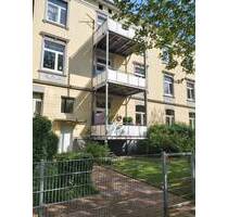 Tolle 5-Zimmer Wohnung Nähe KW-Brücke mit Balkon und 2 Bädern! - Wilhelmshaven Innenstadt