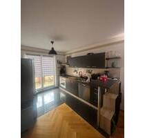 Moderne 3-Zimmer mit Balkon, Parkett, Fubo., Wanne und EBK mgl. in guter Lage! - Chemnitz Lutherviertel 221
