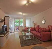 Charmante 2 Zimmer Wohnung, möbliert! Wohnen auf Zeit! - Berlin Niederschönhausen