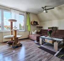 Hier oben wohnt die Gemütlichkeit - 3 Zimmer im Dachgeschoss - Köthen (Anhalt)