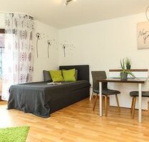 Wohnen auf Zeit: Liebevoll möblierte 1-Zimmer-Wohnung in Leipzig-Paunsdorf mit Balkon und Inter