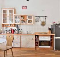 Johannis, nettes 2 Zimmer Single-Appartement, Altbau, saniert - Nürnberg St. Johannis