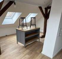 Schöne 2-Zimmerwohnung - DG - Duschbad - Einbauküche - Renoviert - Kein Aufzug - Nürnberg Glockenhof