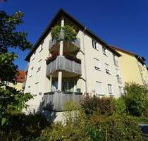 sehr moderne 2-Raum Wohnung mit Balkon, Stellplatz und EBK sofort frei - Schkeuditz