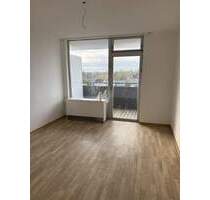 Renovierte 2-Zimmer-Stadtwohnung mit Balkon - Herford Innenstadt