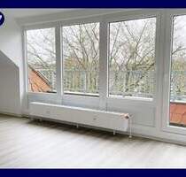 °NEU°NEU°NEU 2 Zimmer mit Balkon + NEUES Bad, NEUER Boden, NEUE Wände, separate Küche, guter Schnitt - Mönchengladbach Schrievers