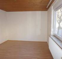 3 Zimmer Erdgeschosswohnung mit EBK in Schramberg-Tal