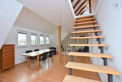 Bild1 - Tolle Maisonette Wohnung mit Balkon und schöner Aussicht in Stuttgart Nord