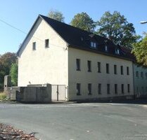 Großzügige 2-Zimmer Dachgeschosswohnung mit Abstellkammer - Freiberg Donatsviertel