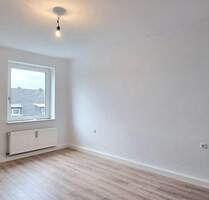 Frisch renoviert: 2 Zimmer Wohnung in zentraler Lage in Wattenscheid - Bochum