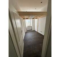 Frei ab 01.02.2026 Gute Lage 4-Zimmer-Wohnung Als 4-er WG-geeignet - Trier Innenstadt