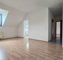 2-Raum Dachgeschoßwohnung - 230,00 EUR Kaltmiete, ca.  51,00 m² Wohnfläche in Chemnitz (PLZ: 09130) Sonnenberg