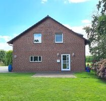 Vermietung einer charmanten 3 Zimmer Wohnung im 1.OG, ca. 85,66 m² Wohnfläche, mit 2 Stellplätzen in 21129 Hamburg-Francop