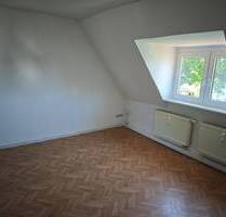 Kleine 4 RWG in Borna - 321,00 EUR Kaltmiete, ca.  53,50 m² Wohnfläche in Borna (PLZ: 04552)