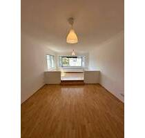 schöne 2 Zimmer Wohnung mit großer Dachterrasse in Hamburg Allermöhe - Hamburg / Allermöhe Bergedorf