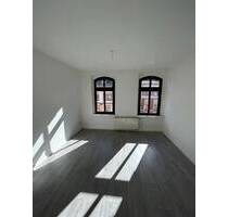 Helle 2-Zimmer mit Laminat und Dusche in zentraler Lage! EBK mgl. - Chemnitz Sonnenberg