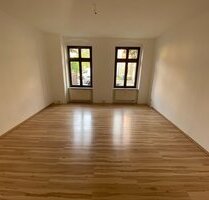 EBK mögl. !!! zwei 25m² große Zimmer 1. Monat kaltmietfrei ! - Chemnitz Kaßberg