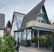***ungewöhnlich-schön wohnen auf drei Etagen in Schwaig mit EBK*** - Schwaig bei Nürnberg