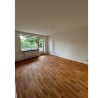 HH-Farmsen, 2 Zimmer Wohnung im 1.OG mit Balkon - Hamburg Farmsen-Berne