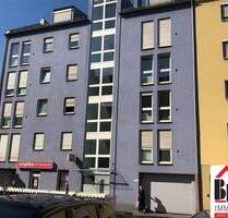 *Nürnberg-Johannis - neu renoviert - 2 Zimmer - Loggia - Stellplatz*