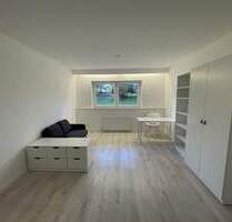 WG-Zimmer für Studierende in ruhiger Lage von Karlsruhe-Wolfartsweier - Karlsruhe / Wolfartsweier