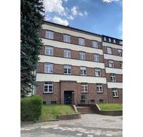 Großezügige 1-Zimmer mit Laminat, Wannenbad, Abstellraum & Balkon in ruhiger Lage! - Chemnitz Bernsdorf