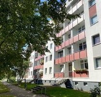 Schöne 4 Zimmer Wohnung mit 2 Balkonen! - Schwerin Mueßer Holz