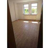 ++ Helle, schöne 3 Zimmer Wohnung mit Einbauküche ++ - Plauen Preißelpöhl