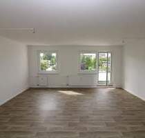 XXL 3-RW mit großem Wohnzimmer Wanne u. Balkon!!! - Freiberg