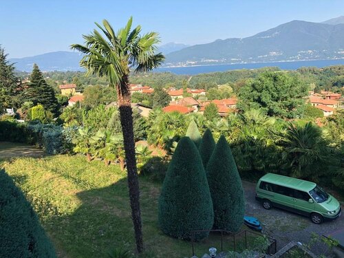 Bild 1 - Ferienhaus am Lago Maggiore , atemberaubender rundum Seeblick, freistehend