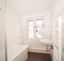 !! WG-geeignet !! Moderne 3-Raum-Whg. mit Balkon und Tageslichtbad in C-Bernsdorf - Chemnitz