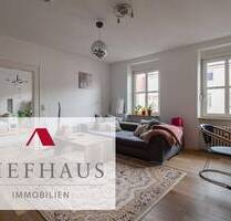 Helle, geräumige 4-Zimmerwohnung in Bahnhofsnähe (als WG-geeignet) - Würzburg Altstadt