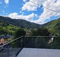 Hochwertige 4 Zimmer Gartengeschosswohnung in begehrtester sonniger Aussichtslage von Schramberg-Tal