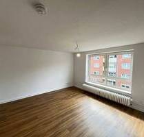 Sanierte 2,5 Zimmer Wohnung zum wohl fühlen. - Kiel Wellingdorf