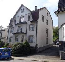 klassische Vierzimmer - Altbauwohnung mit Terrasse in der Lüdenscheider Innenstadt