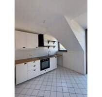 3 Zimmer mit Balkon & moderner EBK sucht Mieter - Chemnitz Sonnenberg