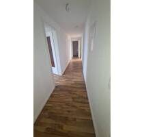 DG Wohnung sucht neue Mieter - 395,00 EUR Kaltmiete, ca.  75,90 m² Wohnfläche in Gelsenkirchen (PLZ: 45884)