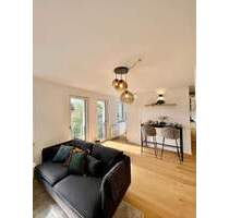 Johannis ! Moderne, helle, möblierte 1-ZW mit 32 m², Balkon, EBK, 1.OG mit Aufzug - Nürnberg St Johannis