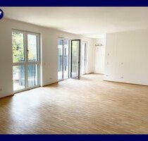 *Wohnen genießen* moderne 3 Zimmer mit Balkon zum Hof, Einbauküche, Gäste-WC, Parkett, Aufzug - Berlin Alt-Hohenschönhausen