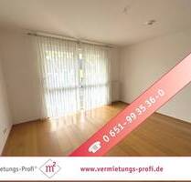 Lichtdurchflutete 3-Zimmer Erdgeschoss Wohnung mit Balkon, Keller und Tiefgaragenstellplatz in Trier Tarforst !!