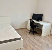 Vollmöbliertes WG-Zimmer in Garching ! Bitte nur Anfragen per E-Mail! - Garching bei München