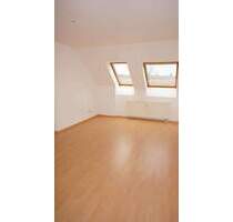 Frei ab 1.4.26 - Balkon + Schlafzimmer zum Innenhof - Uni-Nah** - Chemnitz Bernsdorf