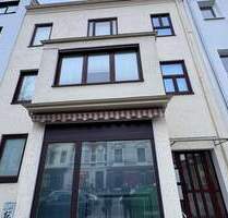 3 Zimmer Wohnung mit Balkon in Bremen - Großes Bad und Gäste WC