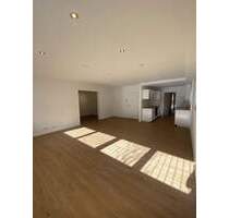 Lichthelle 2,5-Zimmer-Souterrainwohnung - hochwertig modernisiert - Mannheim Wallstadt