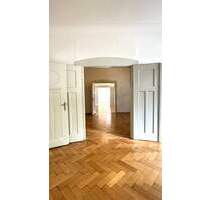 200 qm - 7 Zimmer City Wohnung Amberg