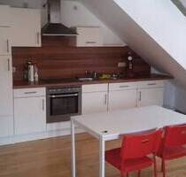 Wohnen mit Flair - Attraktive 1 Zimmer Dachgeschoßwohnung im Herzen der Amberger Altstadt
