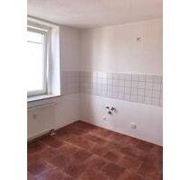 Großzügige 2-Zimmer mit Laminat und Wannenbad in ruhiger Lage! - Chemnitz Sonnenberg