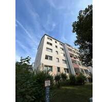 Helle 3-Zi. mit Wanne & Laminat in ruhiger Lage! - Chemnitz Sonnenberg